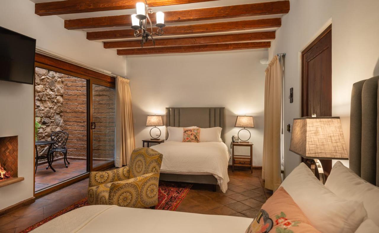 Hotel Boutique Casa Colorada Patzcuaro Exterior photo