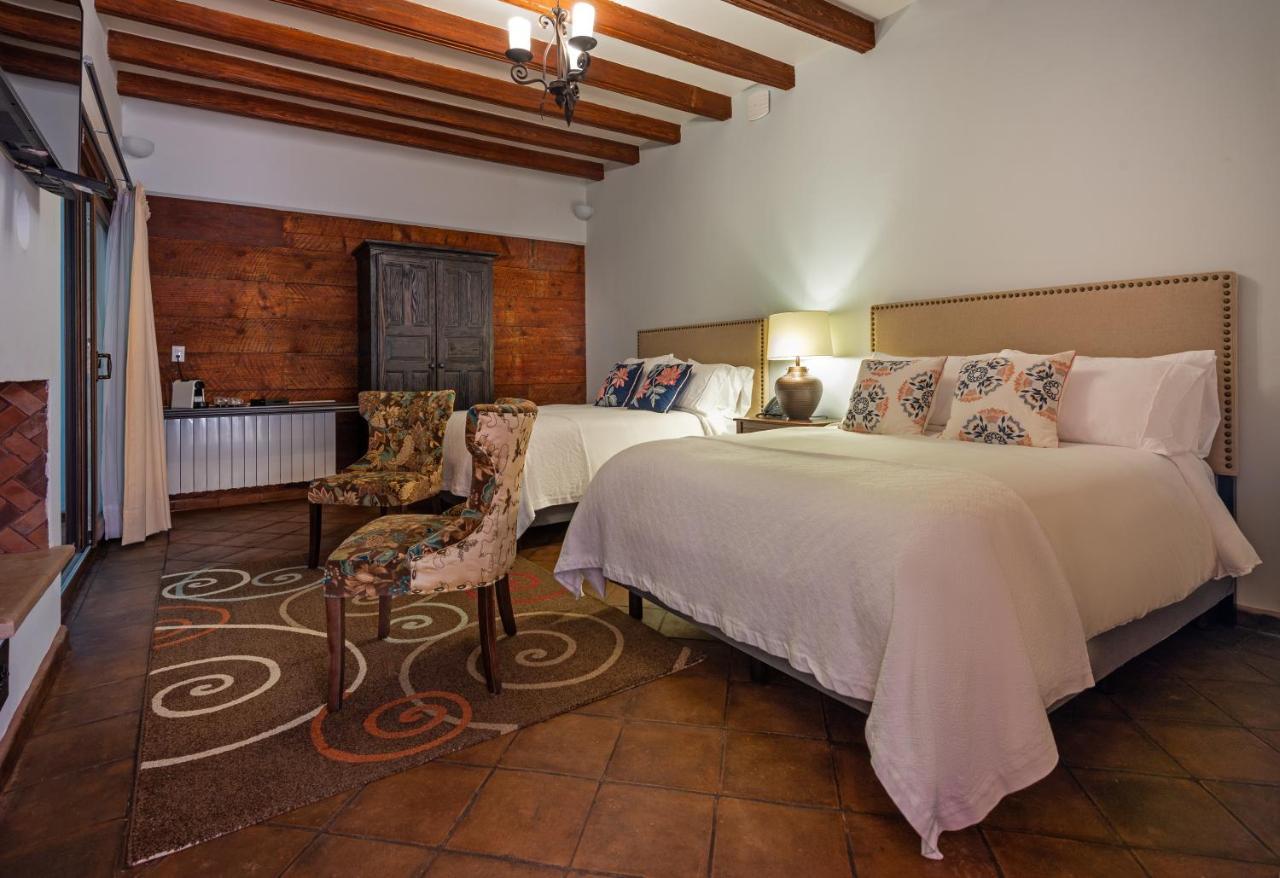 Hotel Boutique Casa Colorada Patzcuaro Exterior photo