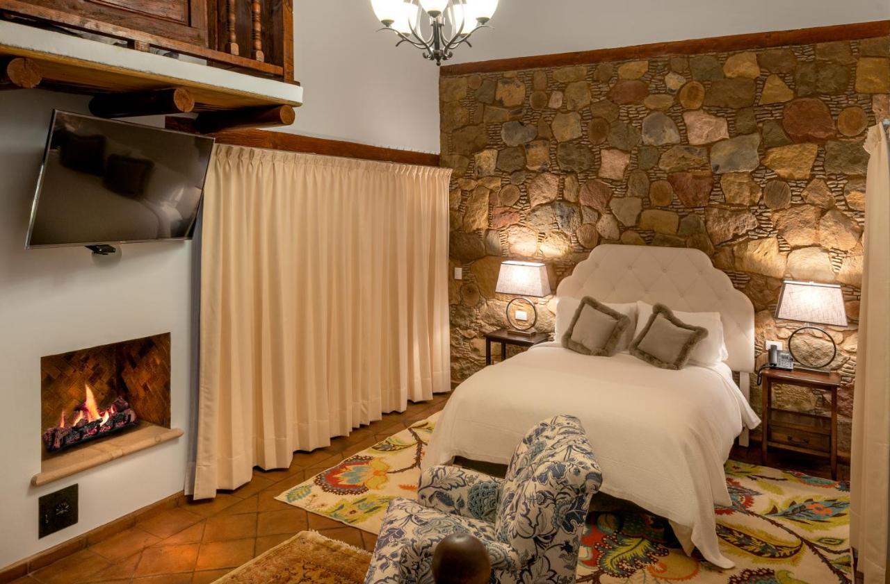Hotel Boutique Casa Colorada Patzcuaro Exterior photo